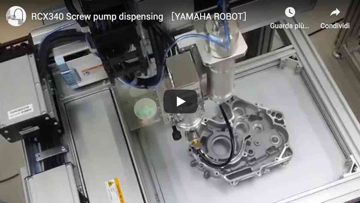 Video Yamaha RCX340 Screw pump dispensing